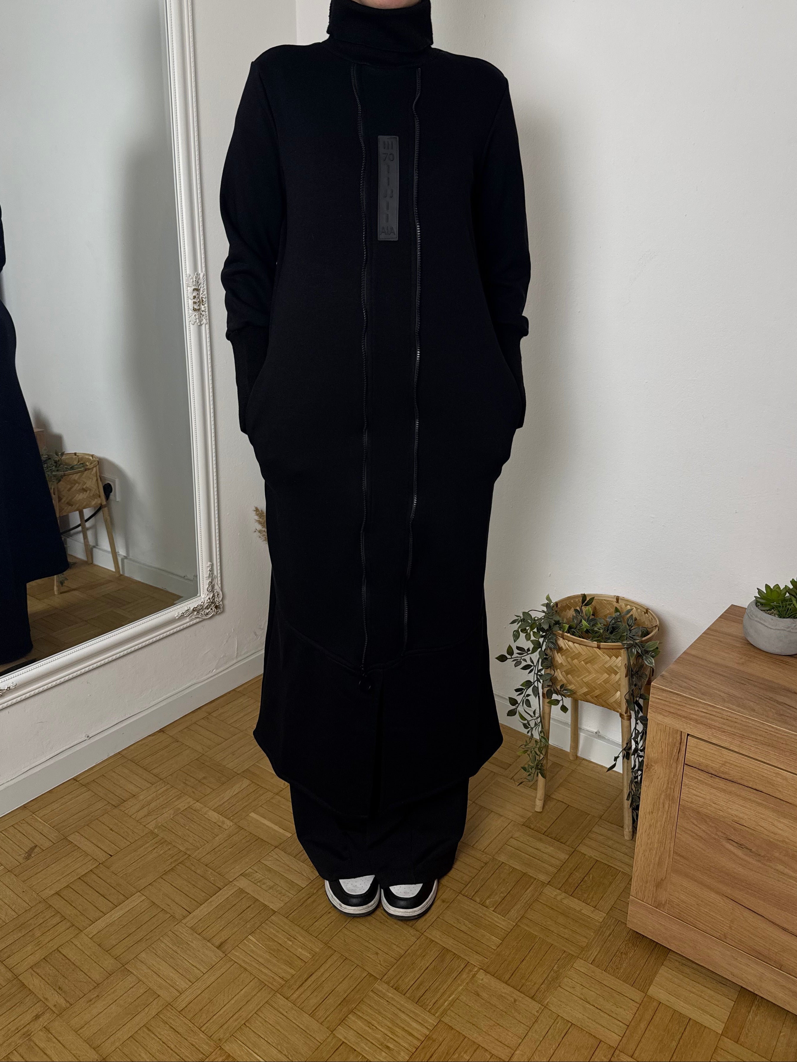 Fustan i Zi "Black Maxi Dress"